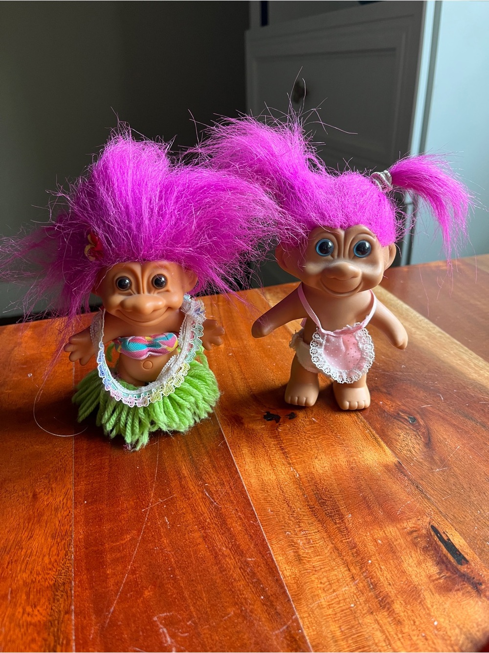 Russ Berrie  troll doll featuring bright Pink hair.Hawaiian Outfit And Baby